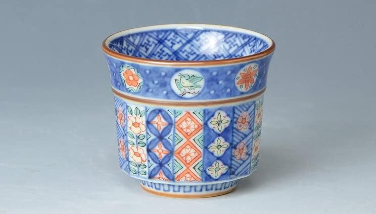 Kyo-yaki. Japon Sake guinomi kupası Iroe kisshomon. Ahşap kutu. Porselen.