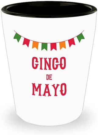 Cinco De Mayo Shot Cam Kırmızı Yazı Onun Hediye Arkadaşı Komik
